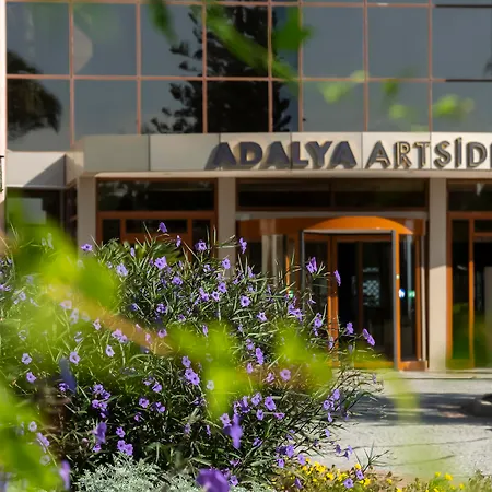 Hotel Adalya Art