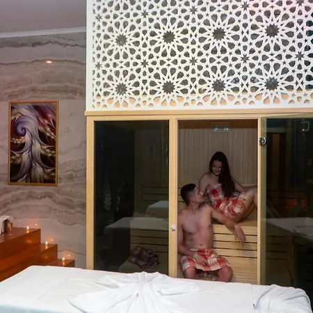 Hotel Adalya Art